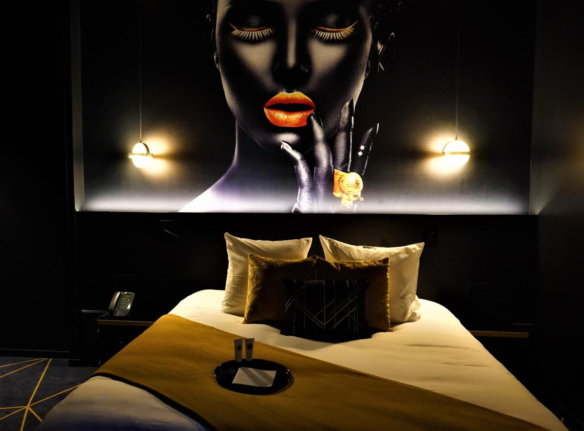 Executive King Room,1285052440:JPEG