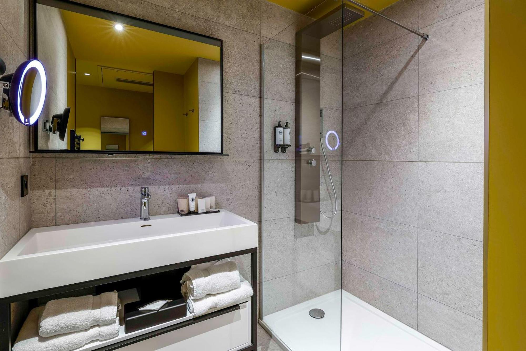 Executive King Room